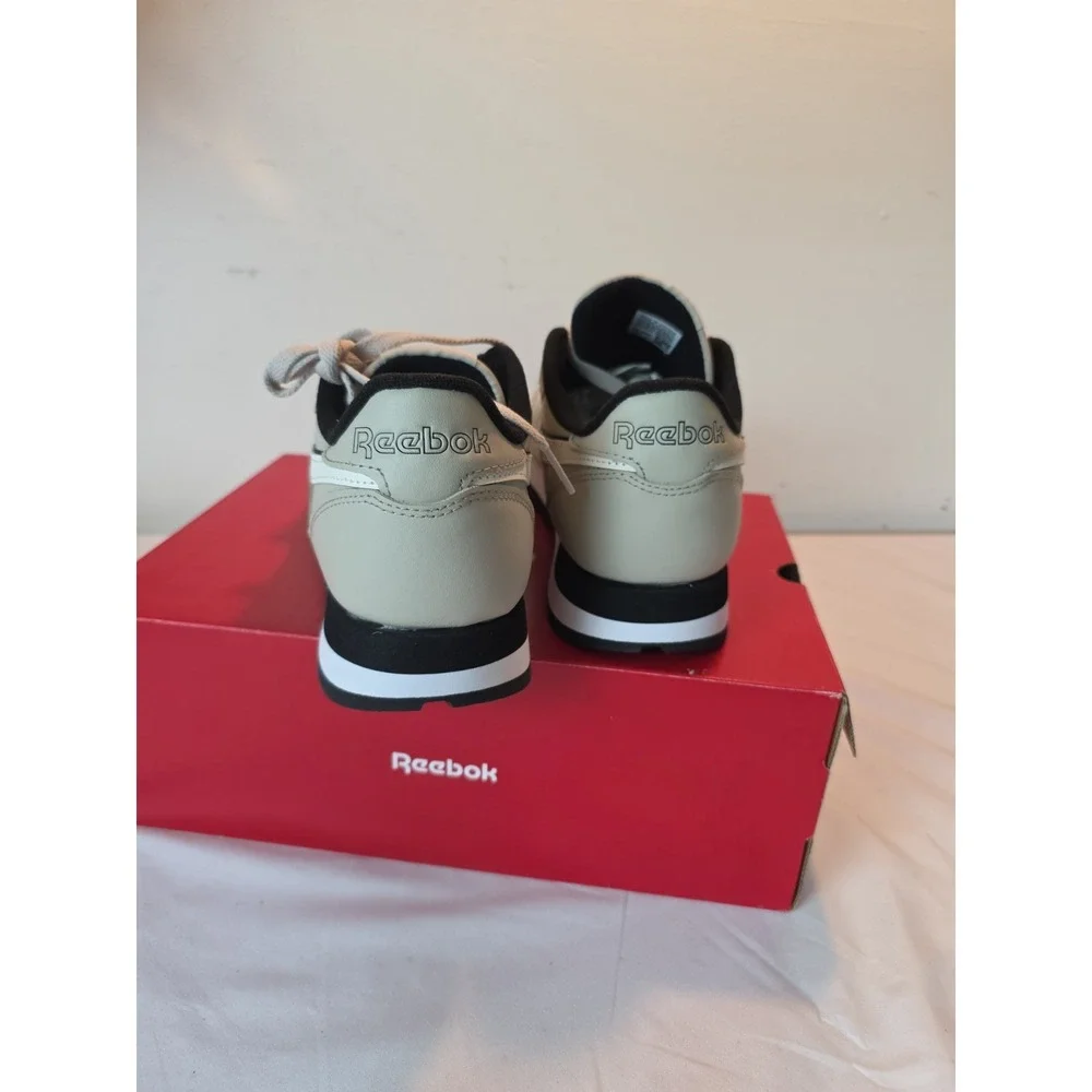 Reebok CL Classic Leather Men's 11, Women's 12.5 Beige Running Unisex Shoe NIB